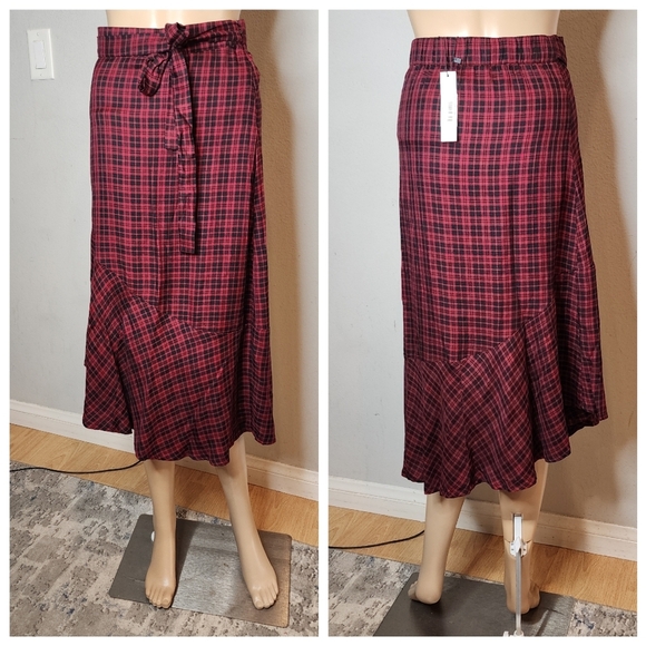 NWT Sanctuary Red Black Plaid Asymmetrical Midi Skirt Size 0 - Picture 4 of 16